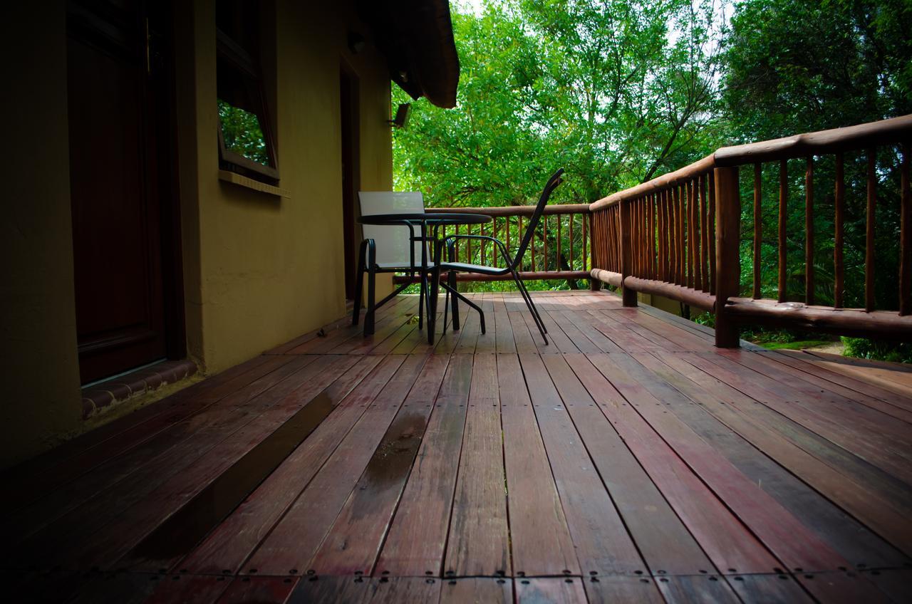 The Rivonia River Lodge Йоханнесбург Экстерьер фото